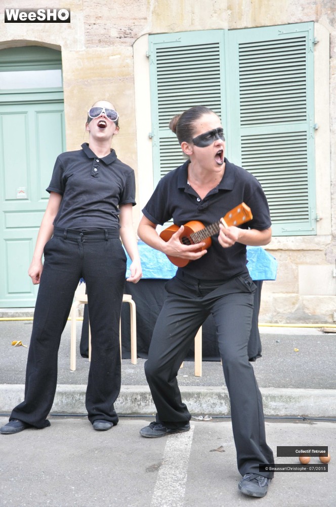39/41 photos du spectacle Le Tour de Chant de l'Intruse