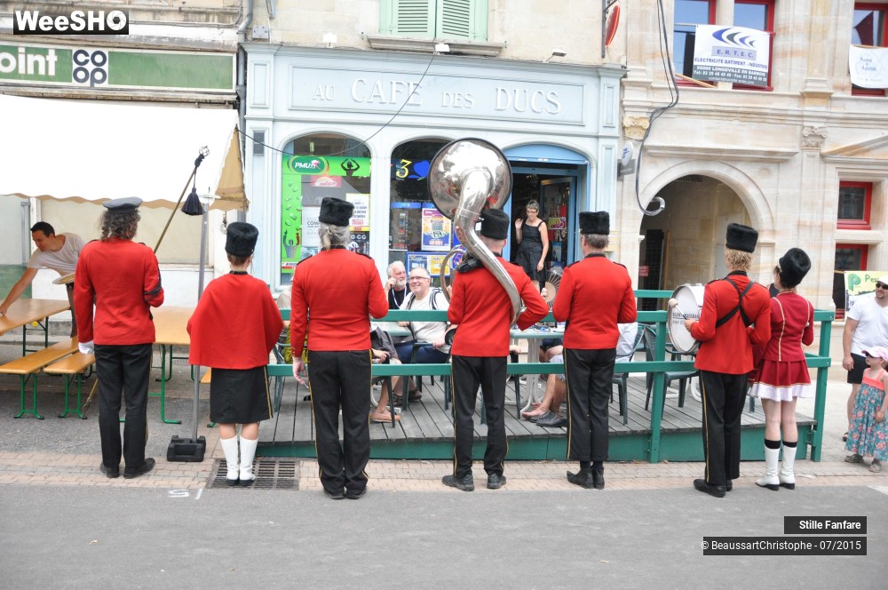 7/15 photos du spectacle Stille Fanfare