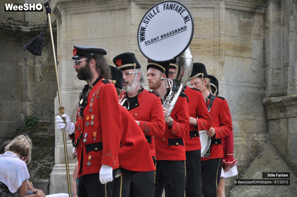12/15 photos du spectacle Stille Fanfare