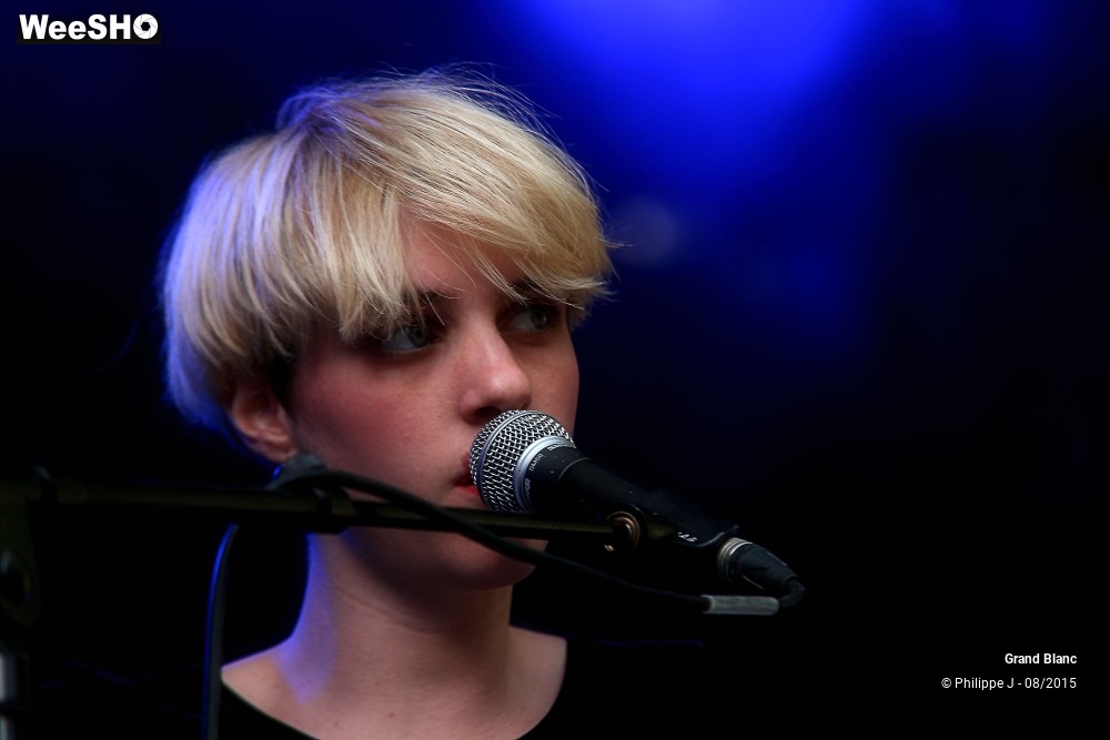 13/32 photos du spectacle Grand Blanc