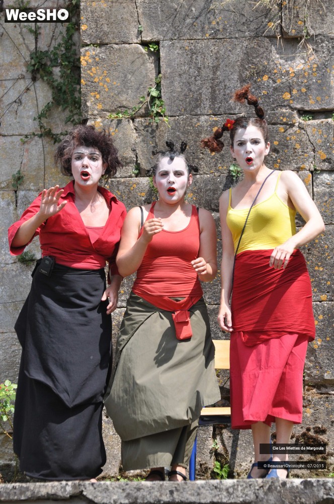 10/43 photos du spectacle Les Miettes de Margoula