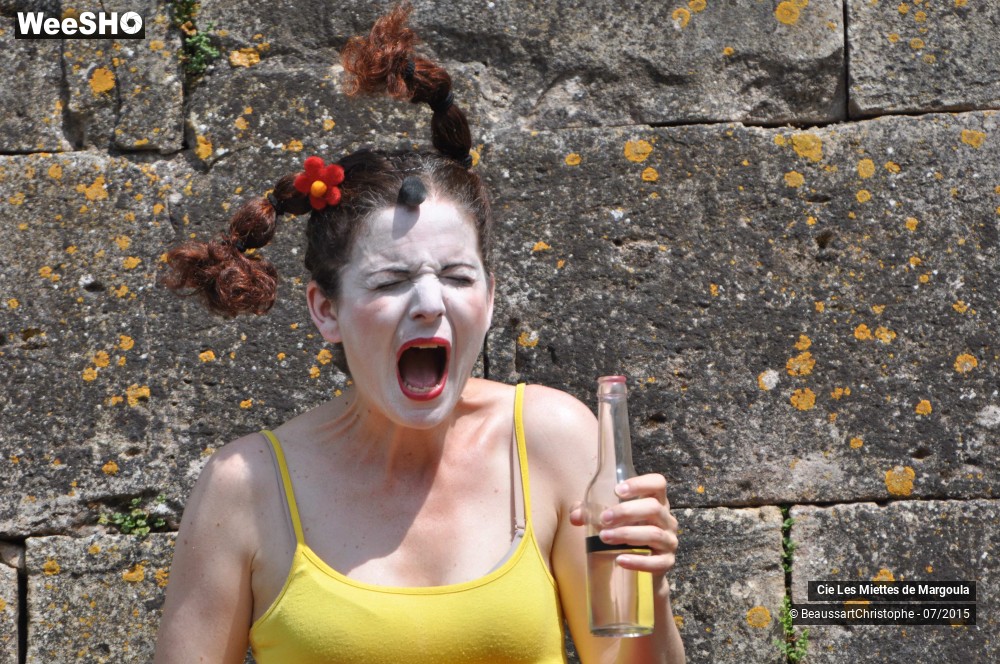 15/43 photos du spectacle Les Miettes de Margoula