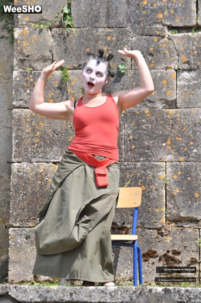32/43 photos du spectacle Les Miettes de Margoula