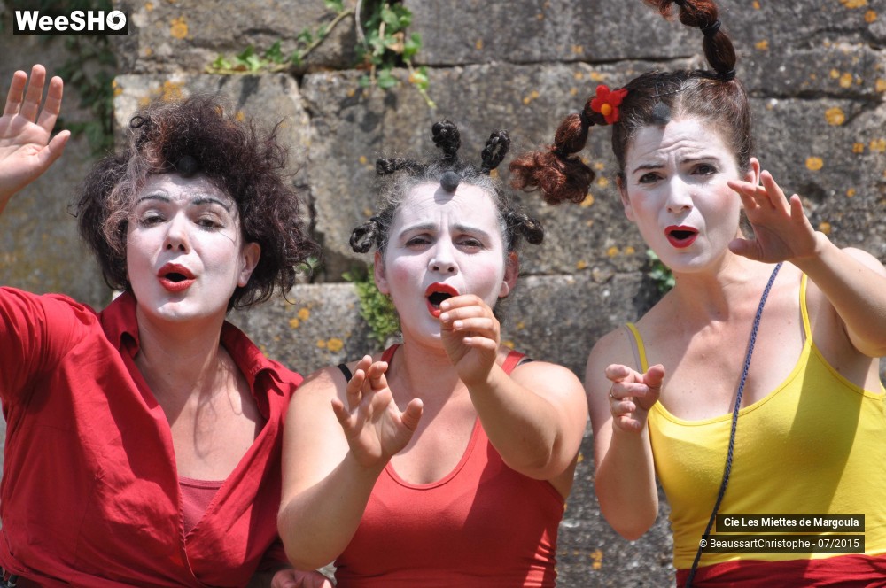 33/43 photos du spectacle Les Miettes de Margoula