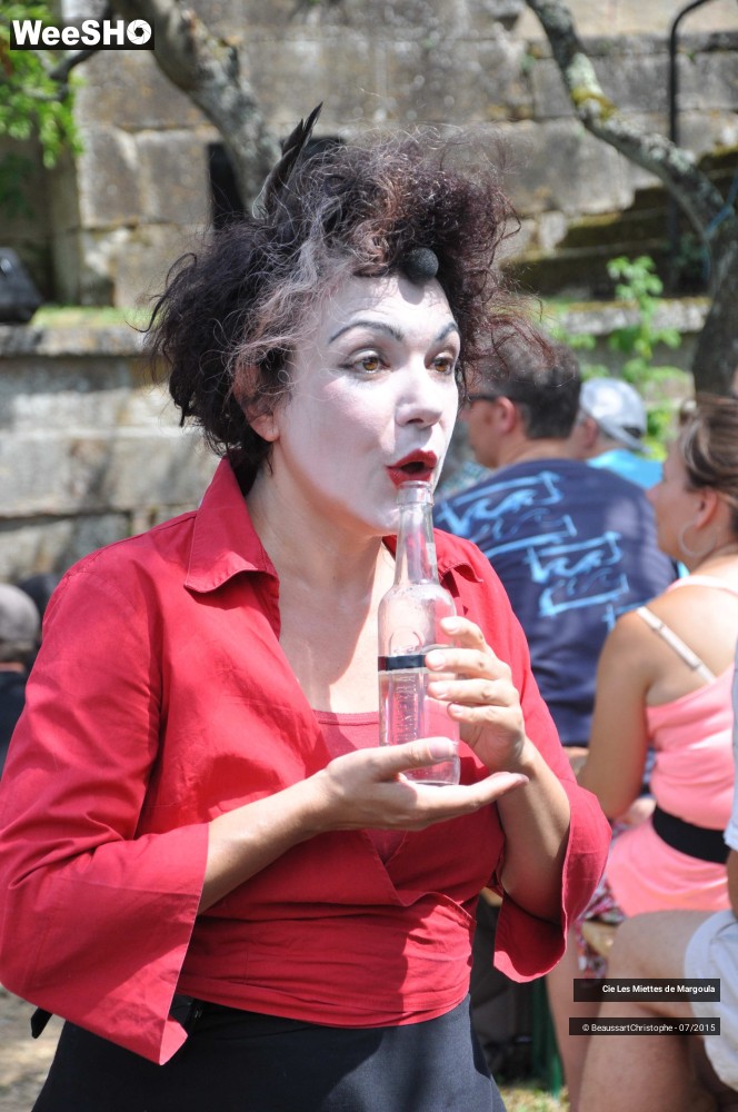 35/43 photos du spectacle Les Miettes de Margoula