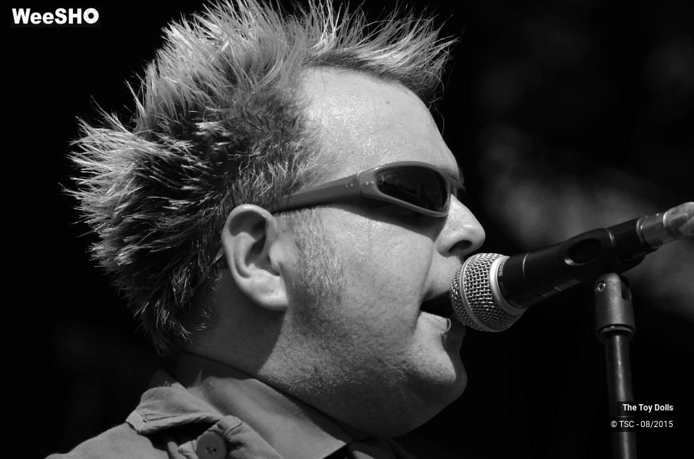 7/19 photos du spectacle The Toy Dolls