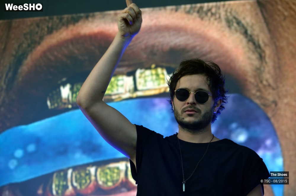 12/15 photos du spectacle The Shoes