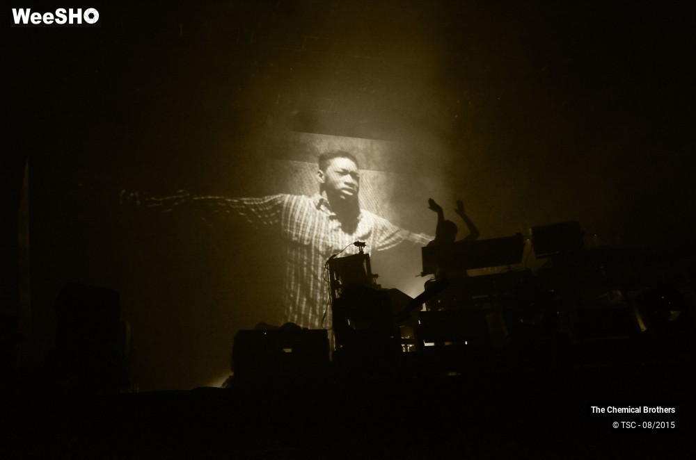 6/7 photos du spectacle The Chemical Brothers