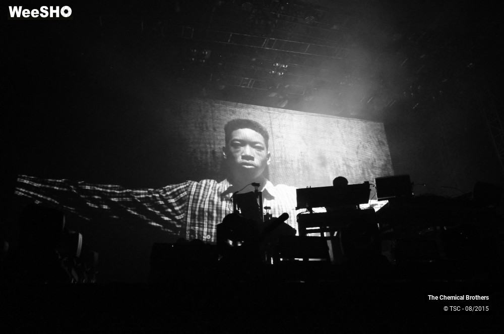 7/7 photos du spectacle The Chemical Brothers