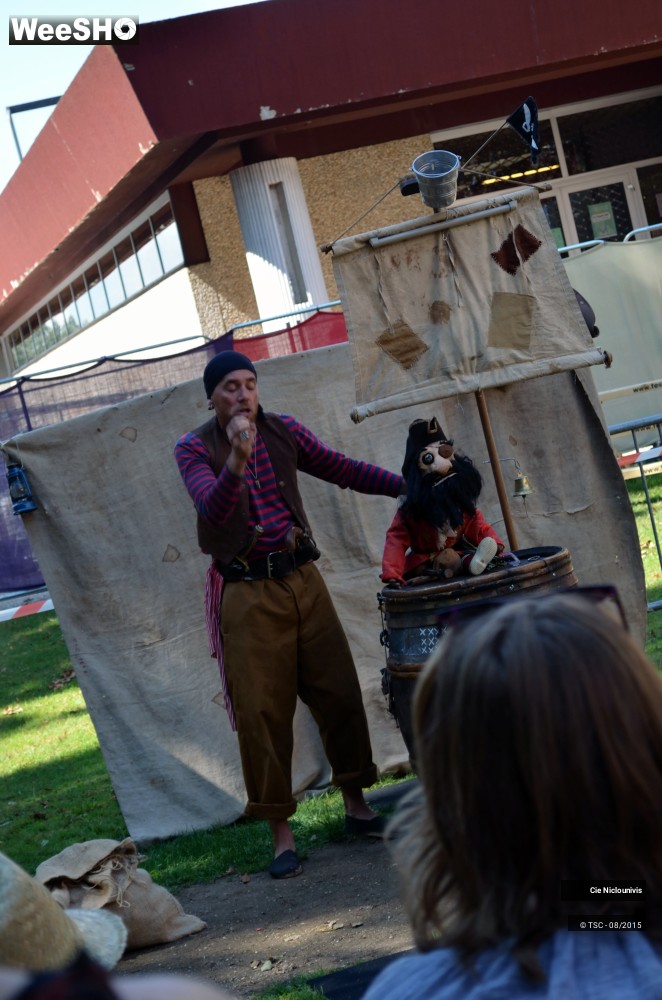4/6 photos du spectacle La véritable histoire du terrible Barbe-noire