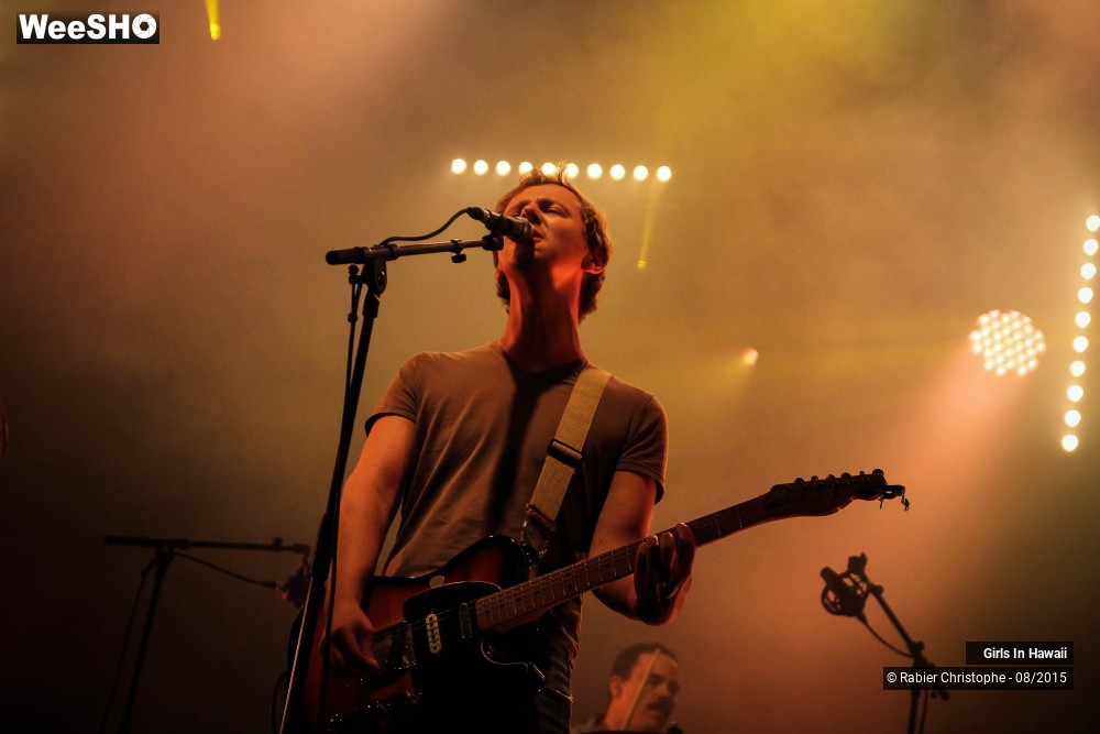 5/20 photos du spectacle Girls in Hawaii