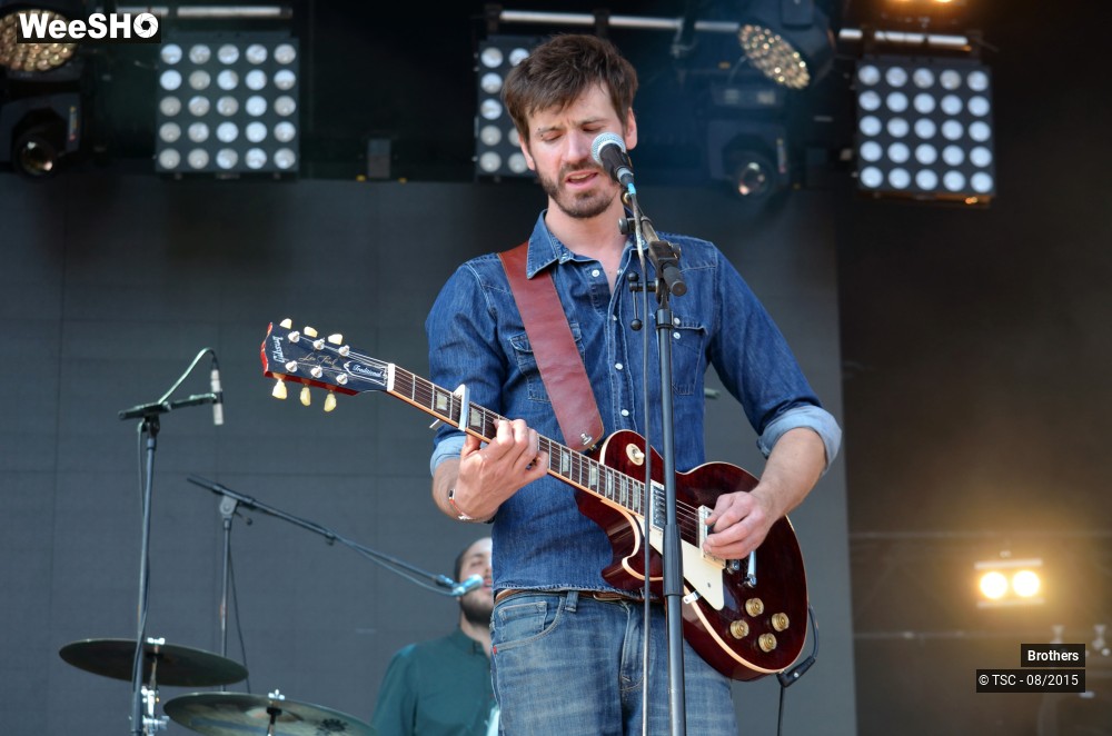 2/12 photos du spectacle Brothers