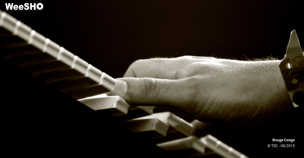 10/21 photos du spectacle Rouge Congo