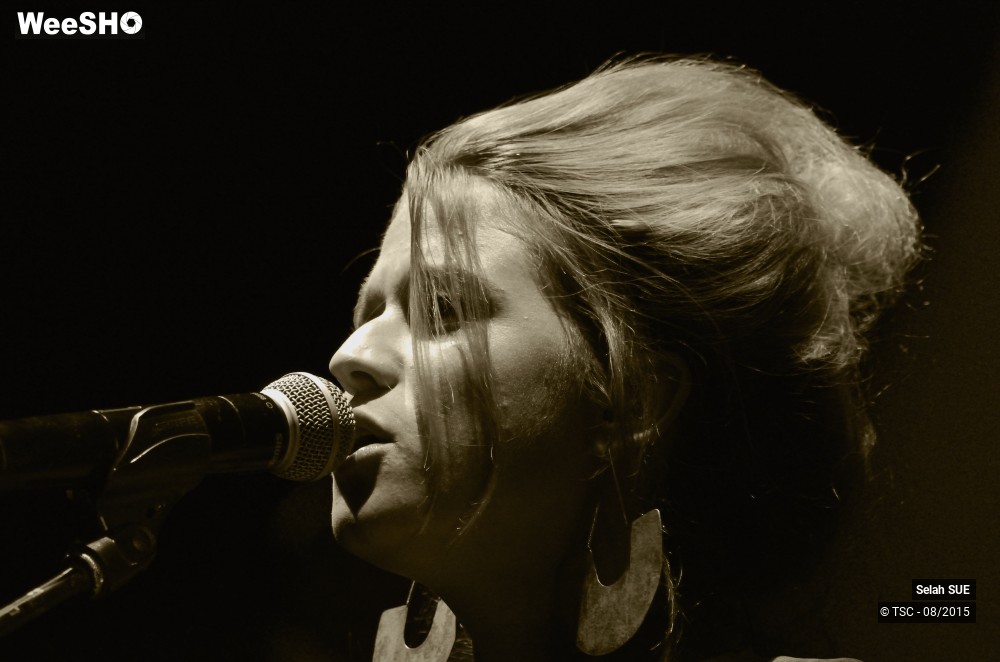 5/9 photos du spectacle Selah Sue