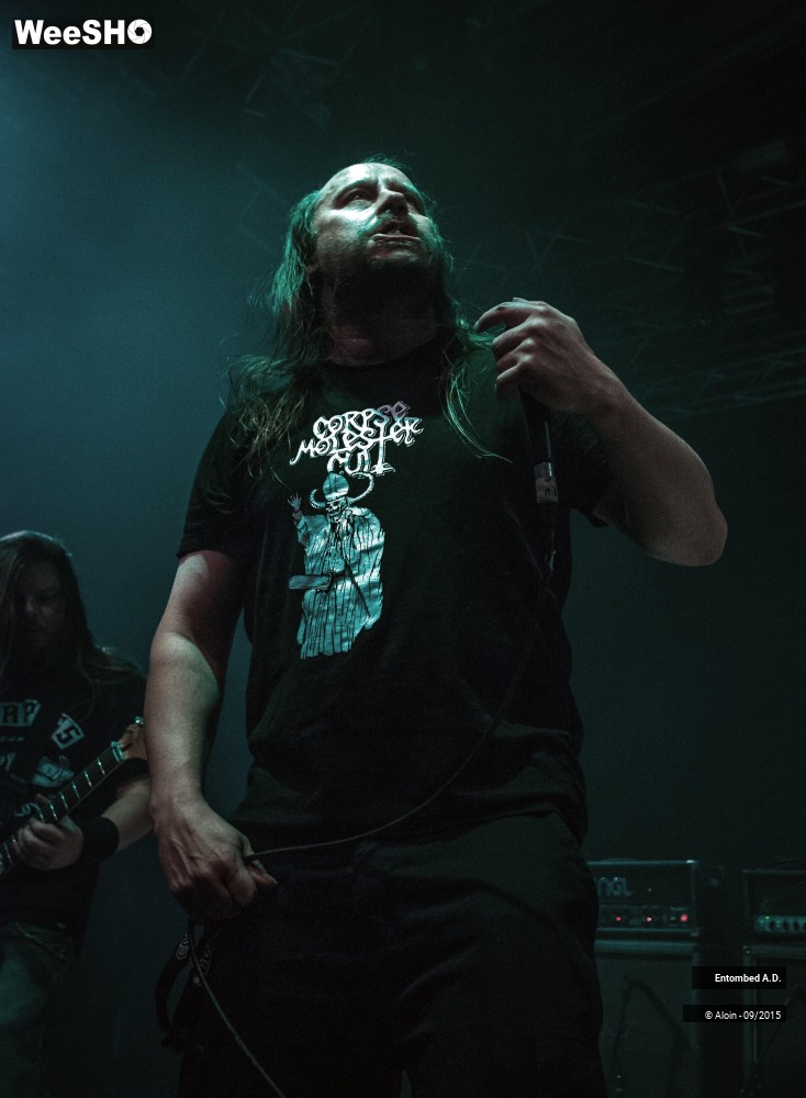 6/14 photos du spectacle Entombed A.D