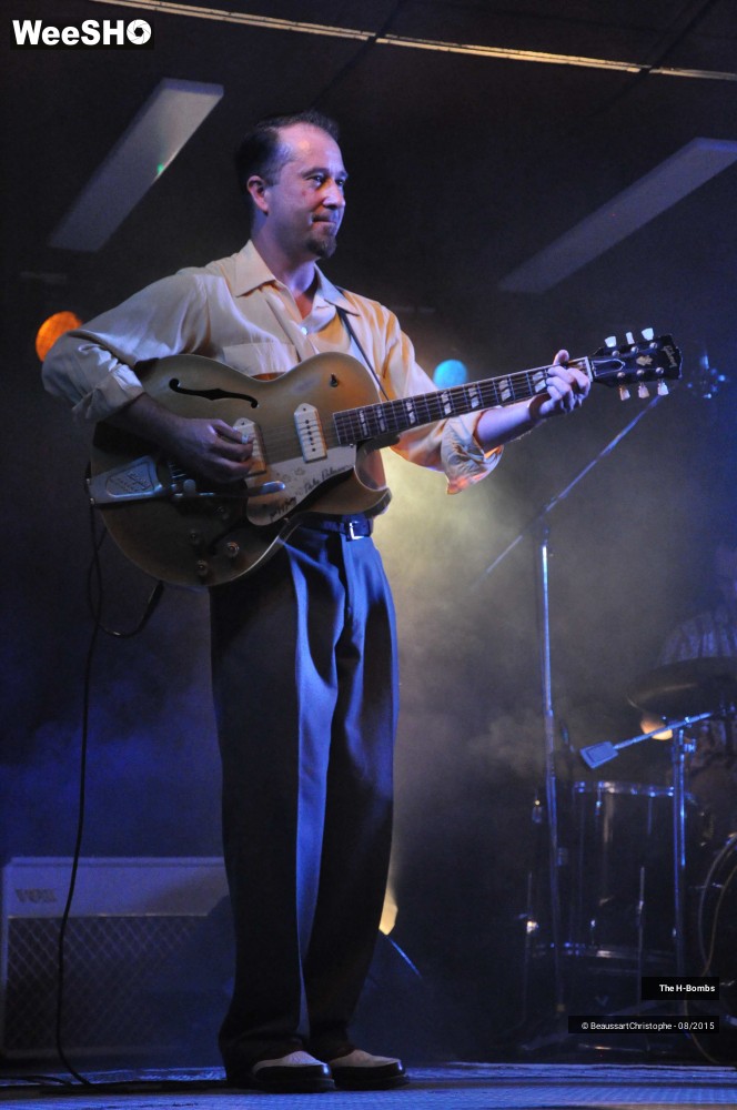 16/24 photos du spectacle The H-Bombs