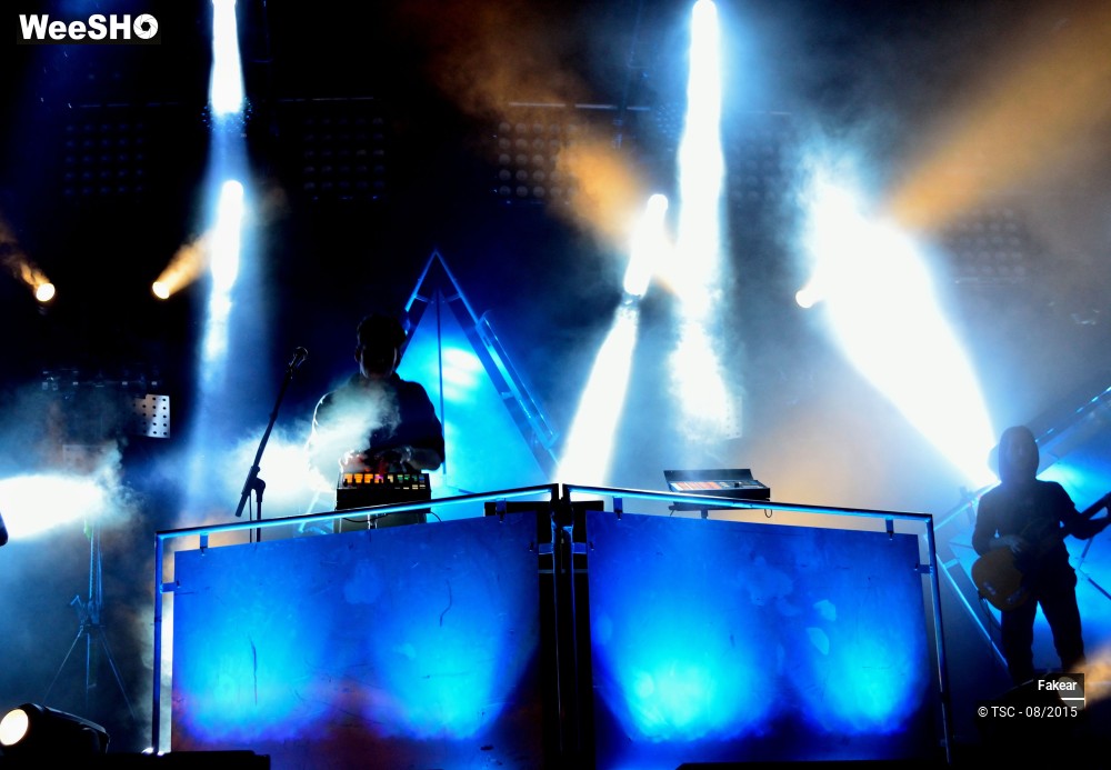 5/9 photos du spectacle Fakear