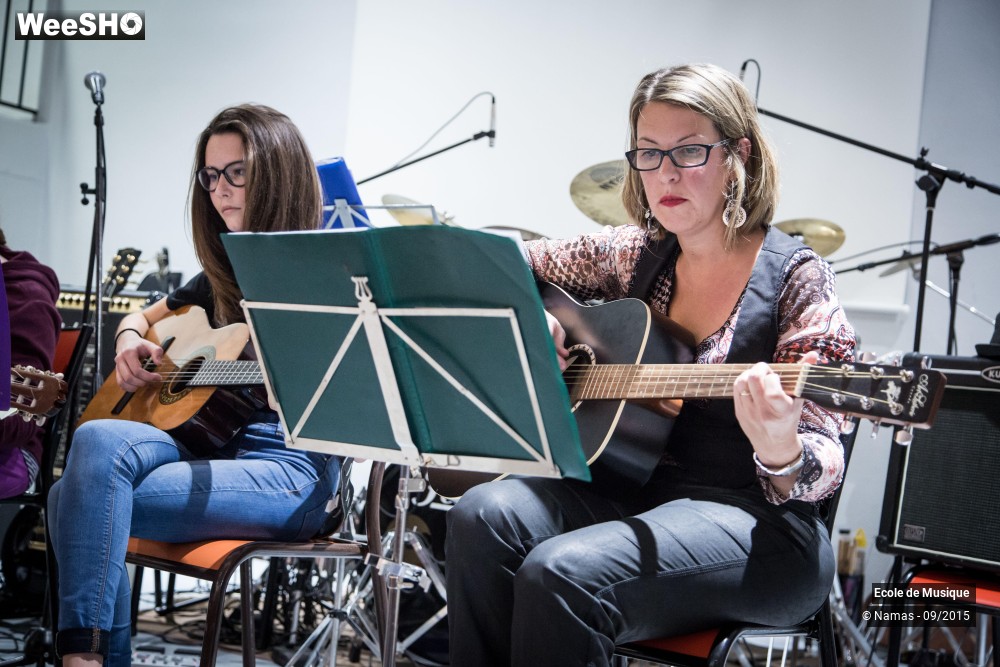 3/19 photos du spectacle Ecole de guitare