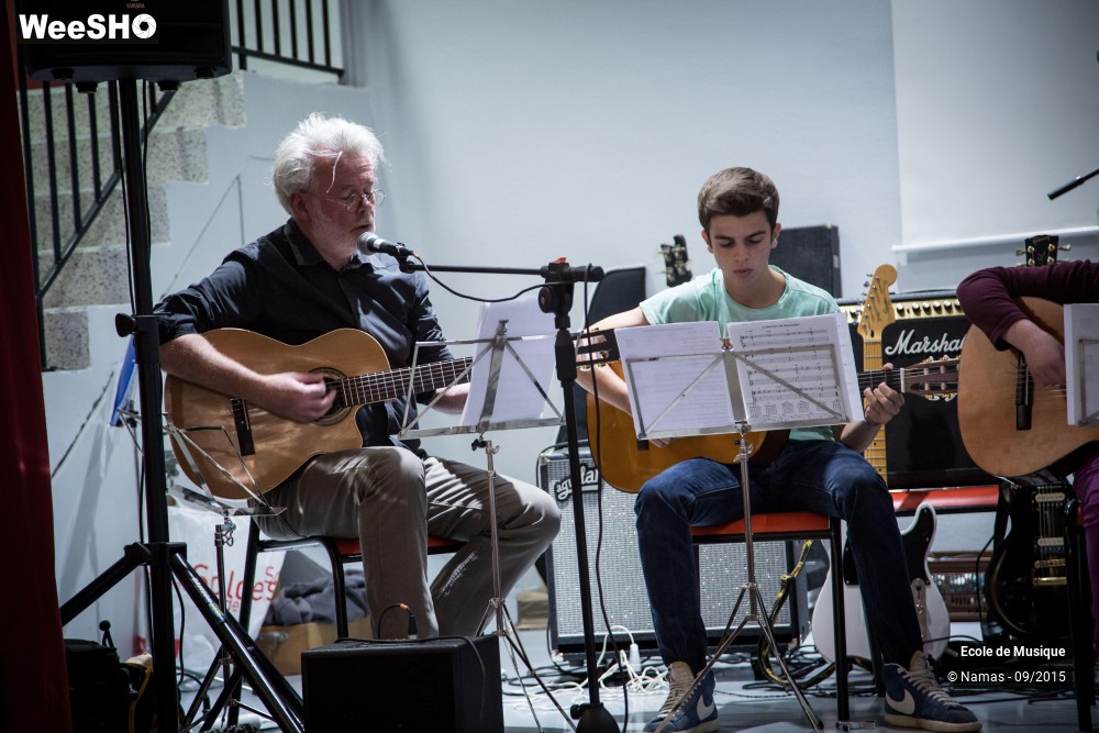 11/19 photos du spectacle Ecole de guitare