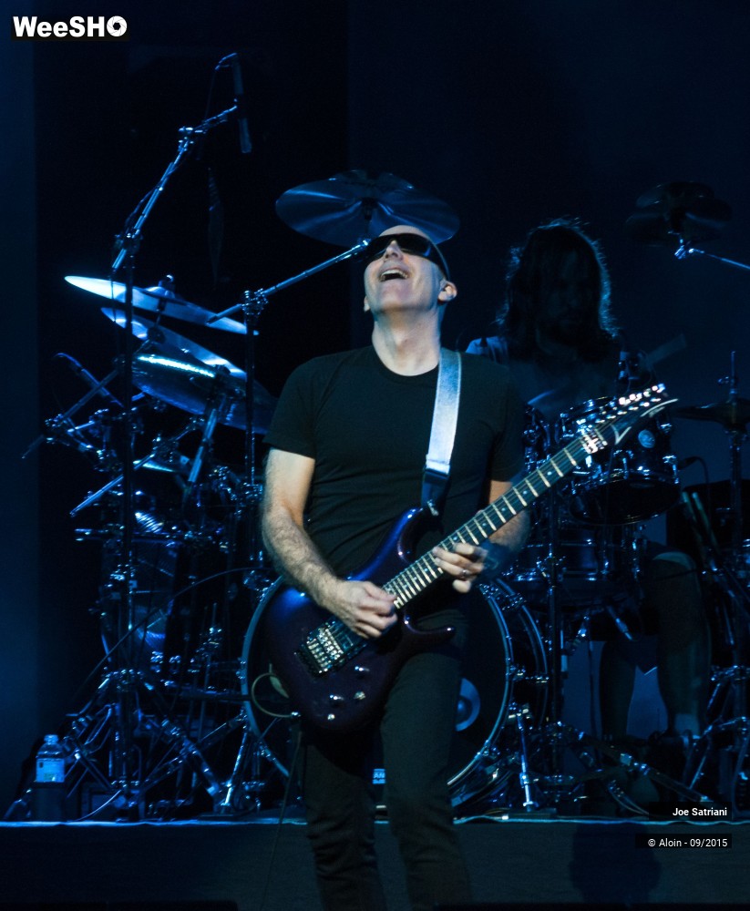 4/22 photos du spectacle Joe Satriani