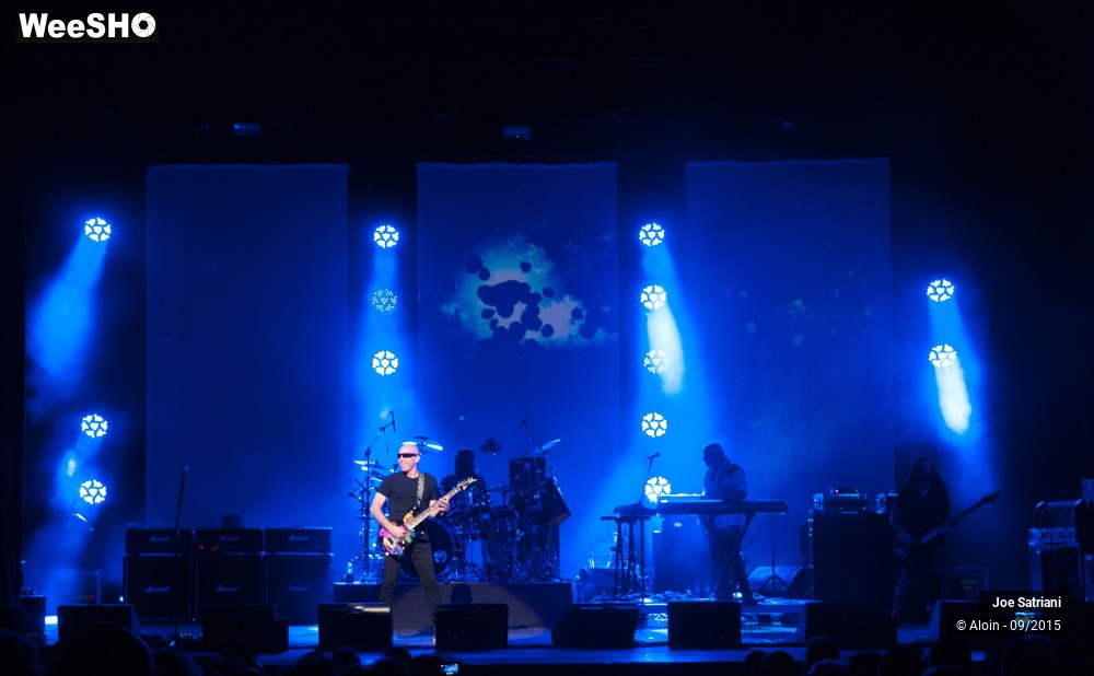 12/22 photos du spectacle Joe Satriani