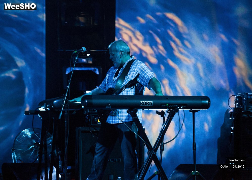 19/22 photos du spectacle Joe Satriani