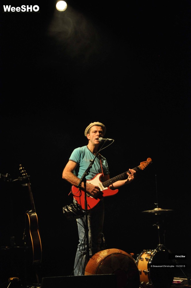 2/35 photos du spectacle Chris2Bar