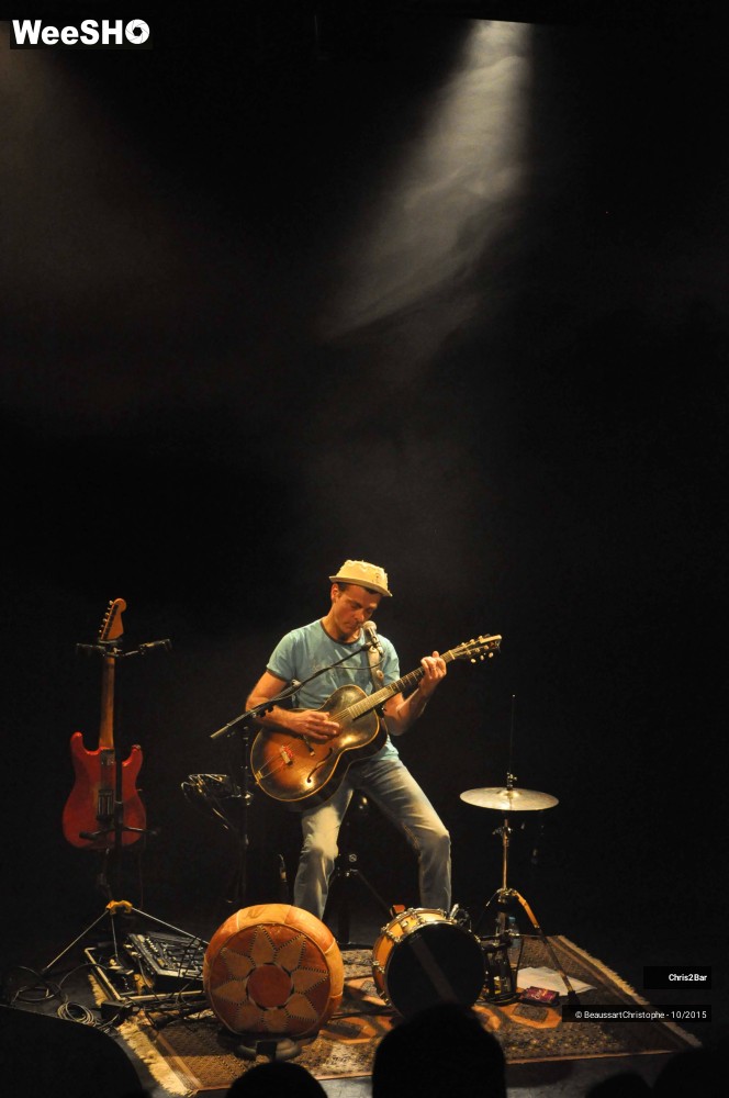 27/35 photos du spectacle Chris2Bar