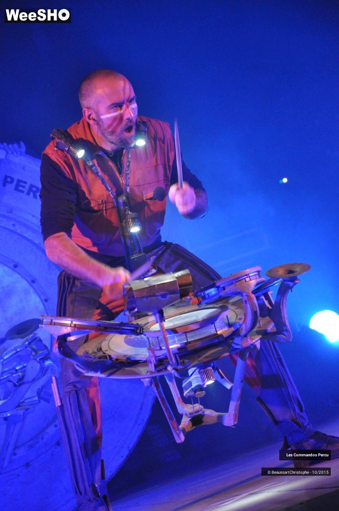 6/44 photos du spectacle Les Commandos Percu