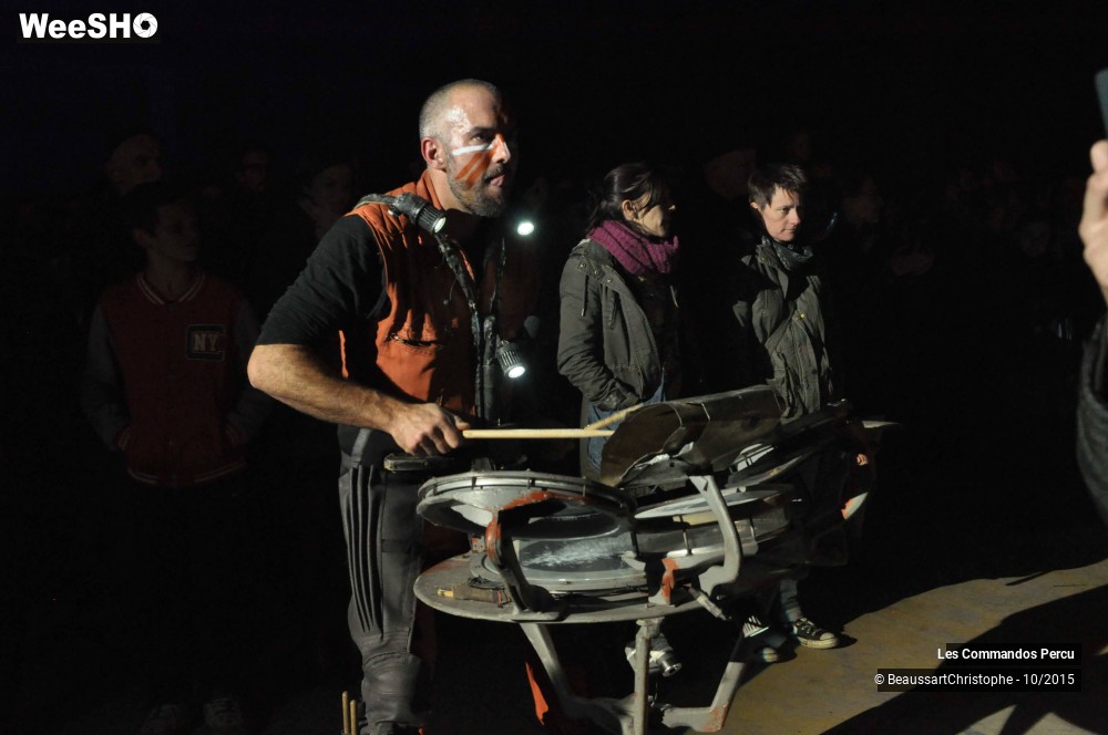 13/44 photos du spectacle Les Commandos Percu