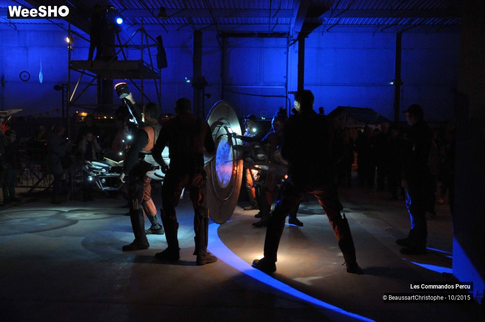 17/44 photos du spectacle Les Commandos Percu