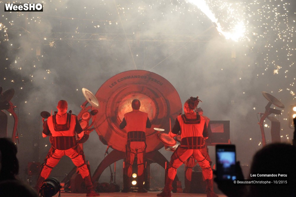 19/44 photos du spectacle Les Commandos Percu
