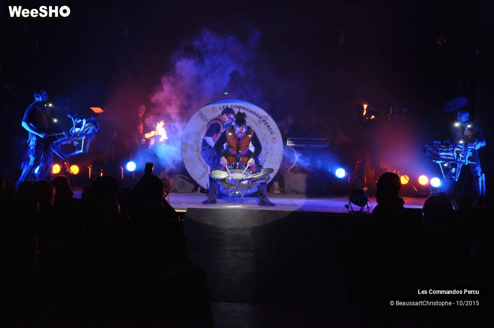 23/44 photos du spectacle Les Commandos Percu