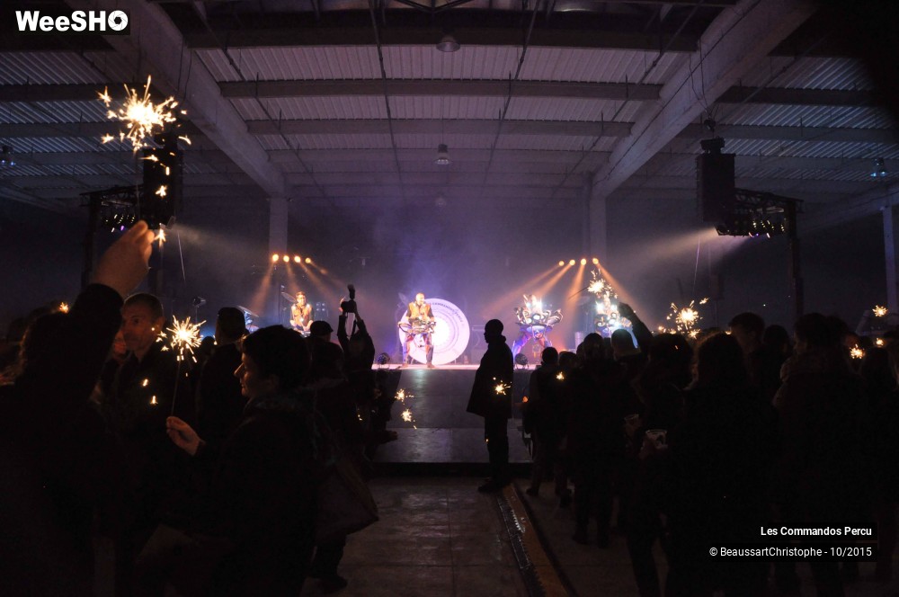 29/44 photos du spectacle Les Commandos Percu