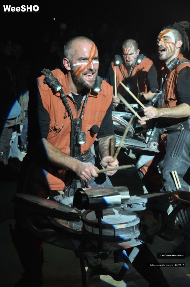 33/44 photos du spectacle Les Commandos Percu