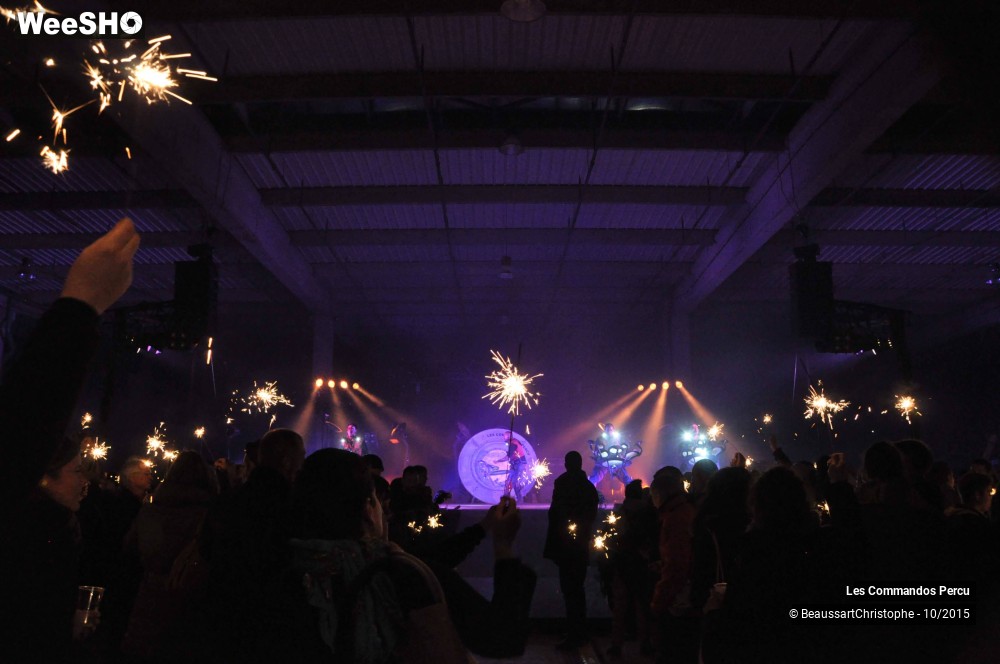 42/44 photos du spectacle Les Commandos Percu