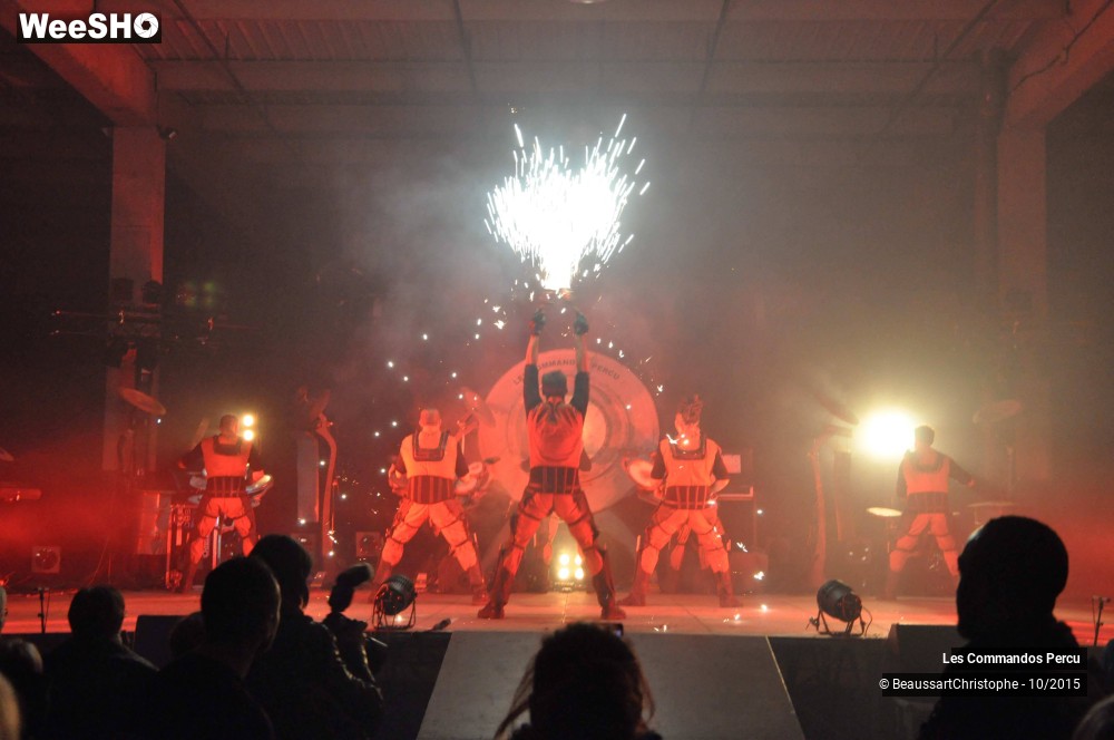 43/44 photos du spectacle Les Commandos Percu