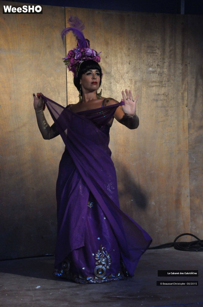 14/44 photos du spectacle L'Odalisque, Le Cabaret des Culottées