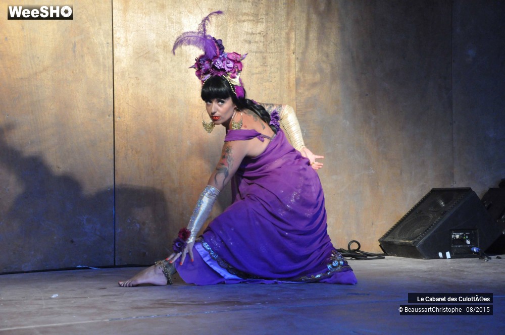 31/44 photos du spectacle L'Odalisque, Le Cabaret des Culottées