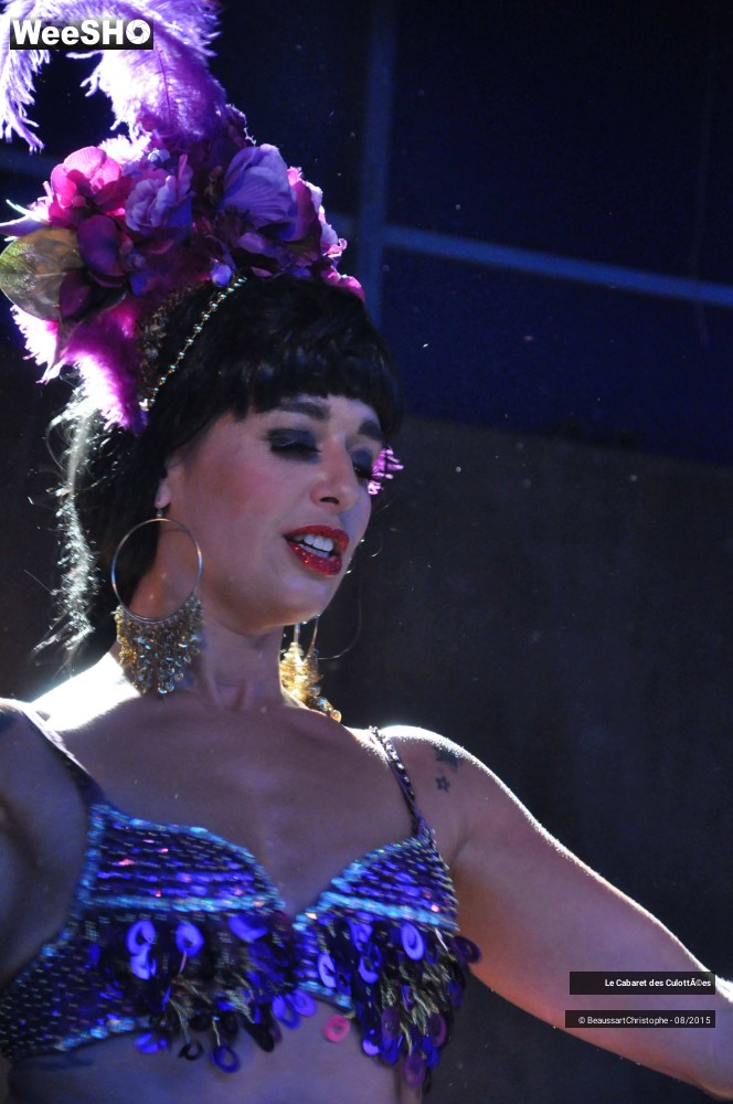 32/44 photos du spectacle L'Odalisque, Le Cabaret des Culottées