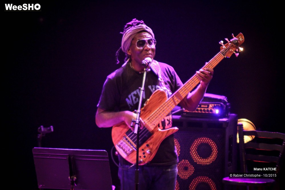 12/34 photos du spectacle Manu Katché