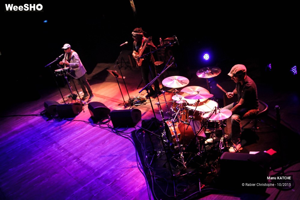 15/34 photos du spectacle Manu Katché