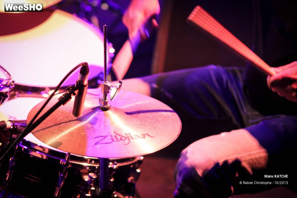 16/34 photos du spectacle Manu Katché