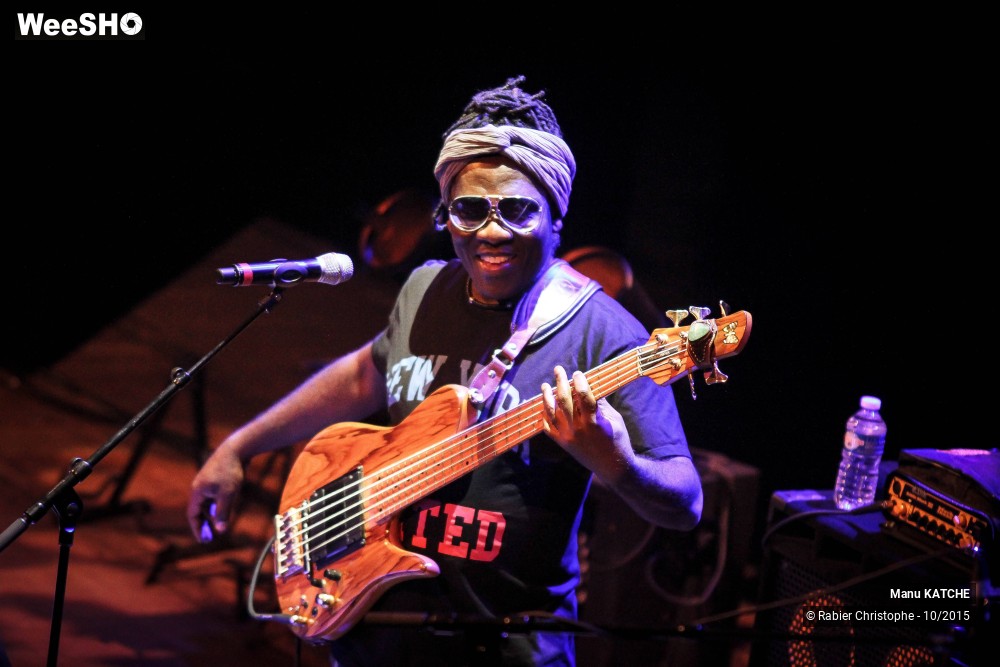 22/34 photos du spectacle Manu Katché