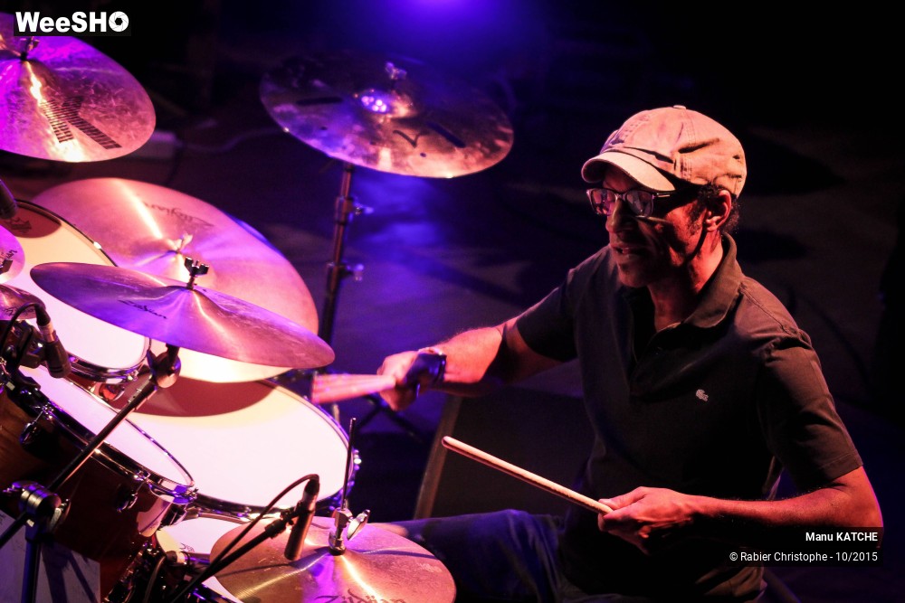 28/34 photos du spectacle Manu Katché