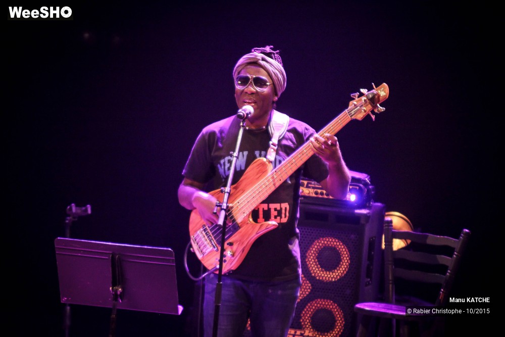31/34 photos du spectacle Manu Katché