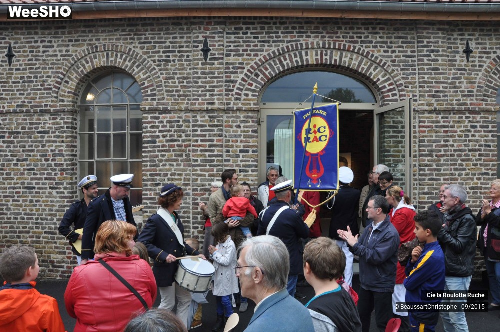 8/45 photos du spectacle La Fanfare Ric-Rac