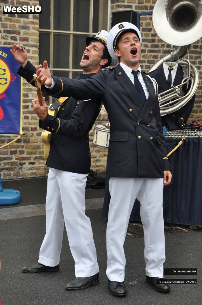 16/45 photos du spectacle La Fanfare Ric-Rac