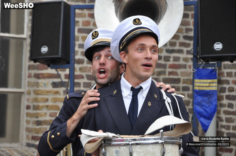 37/45 photos du spectacle La Fanfare Ric-Rac