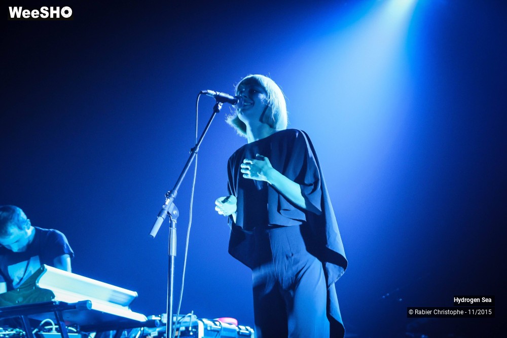 7/25 photos du spectacle Hydrogen Sea